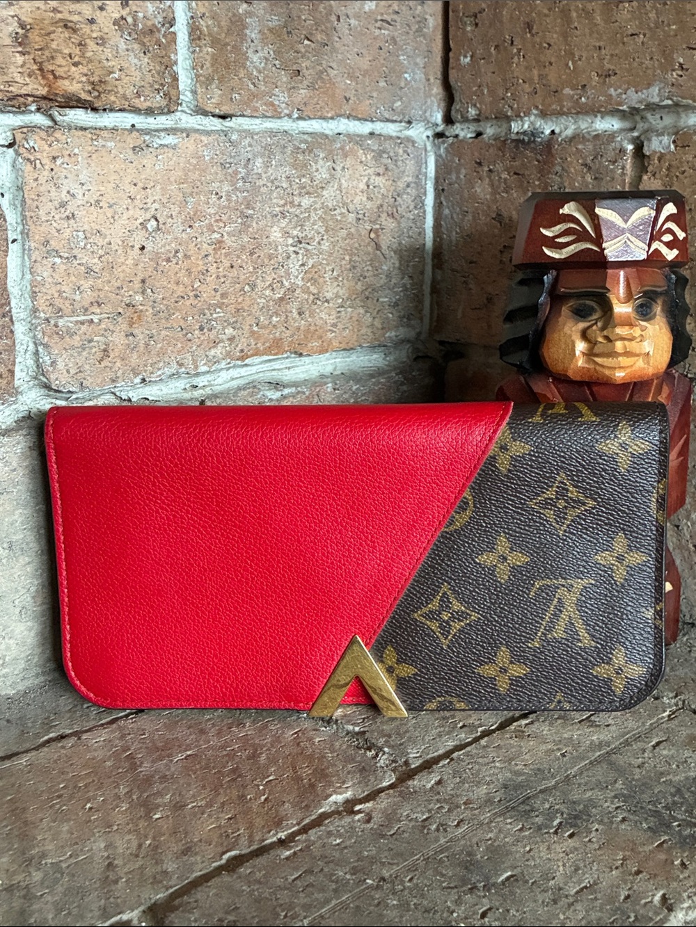 ❤️ Louis Vuitton Kimono Cherise Red Calf Leather and Brown Monogram Wallet EUC